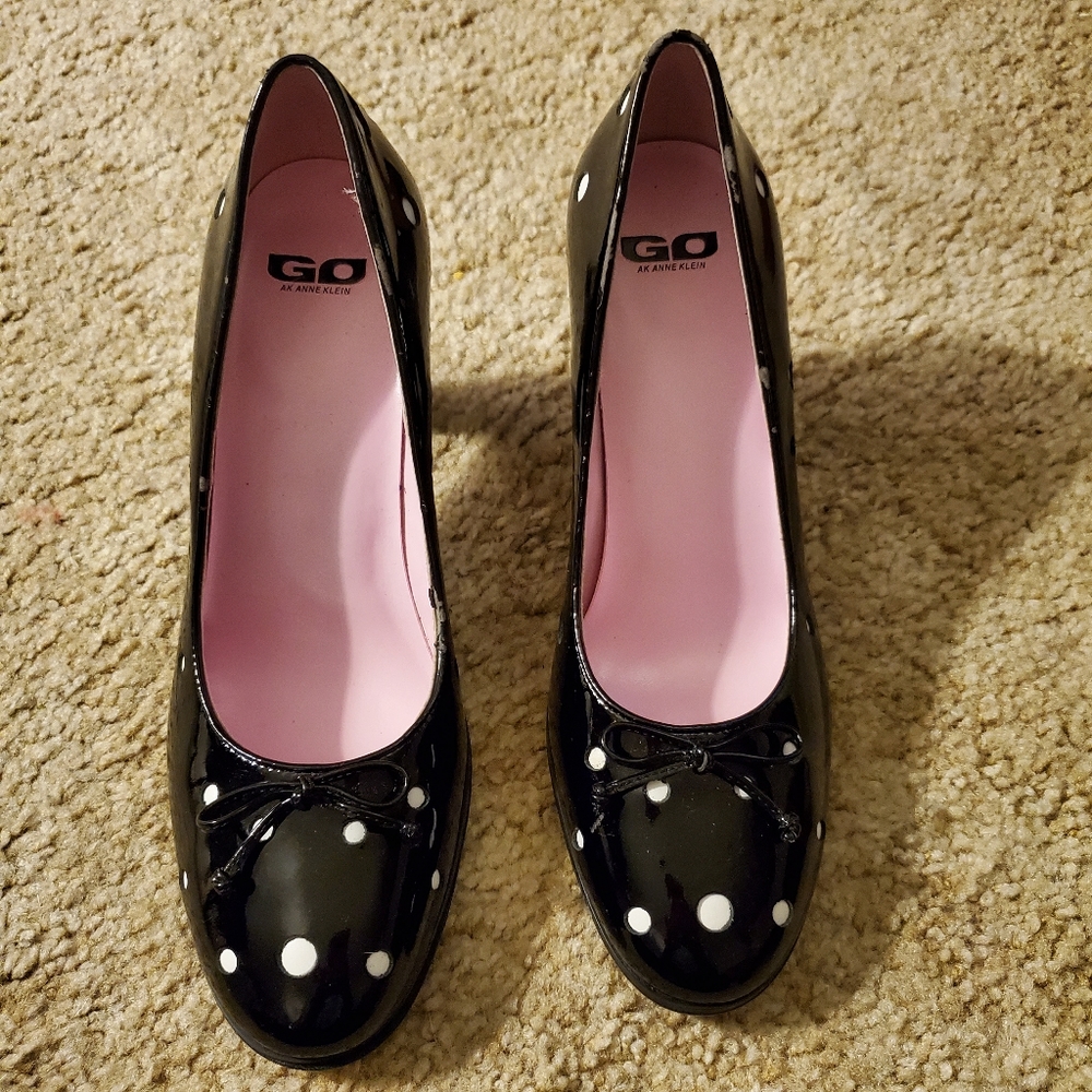 Black Patent Leather Pumps with White Polka Dots - Women - Picture 2 of 14